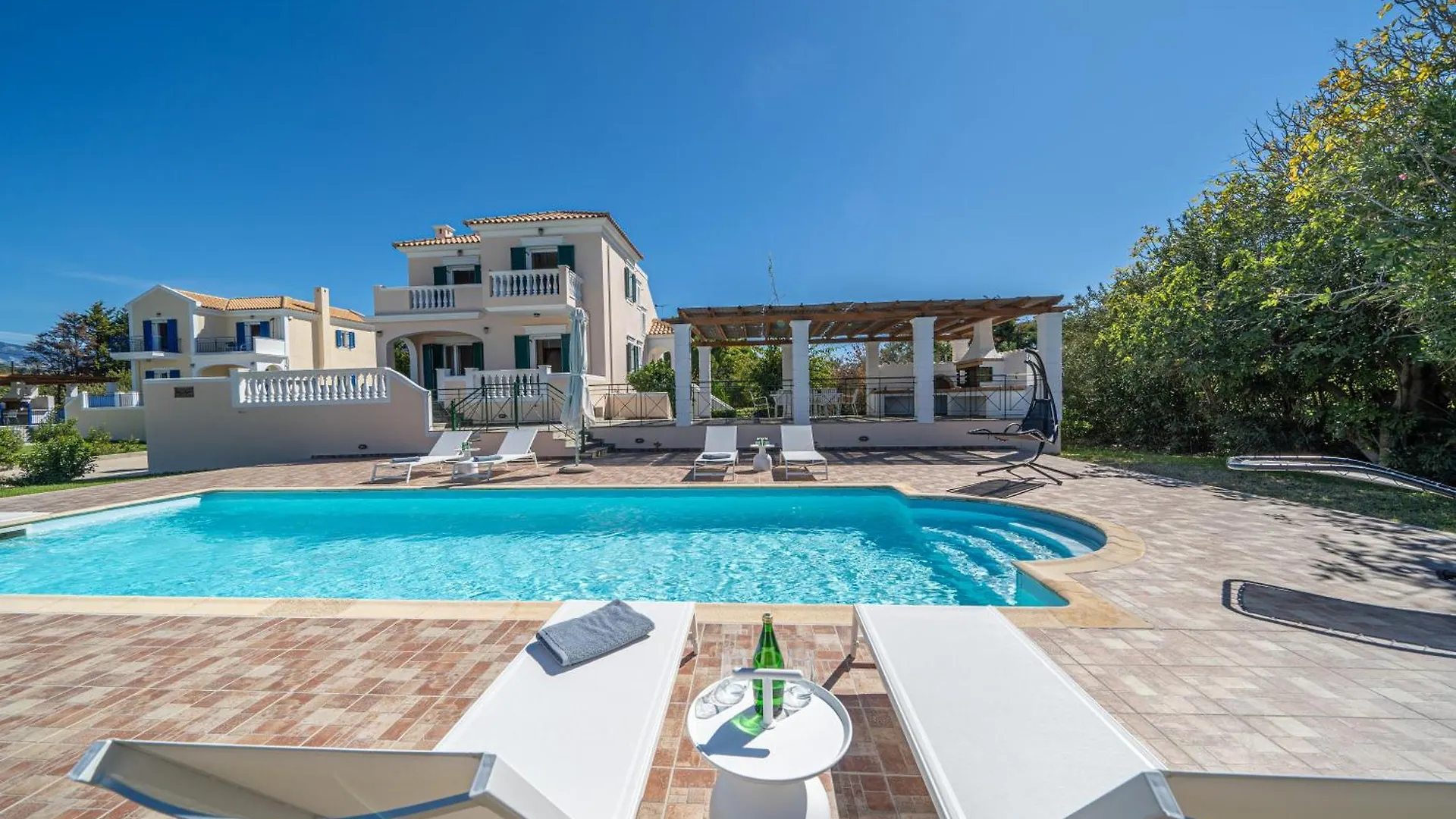 Eglina Mare Villa Minia