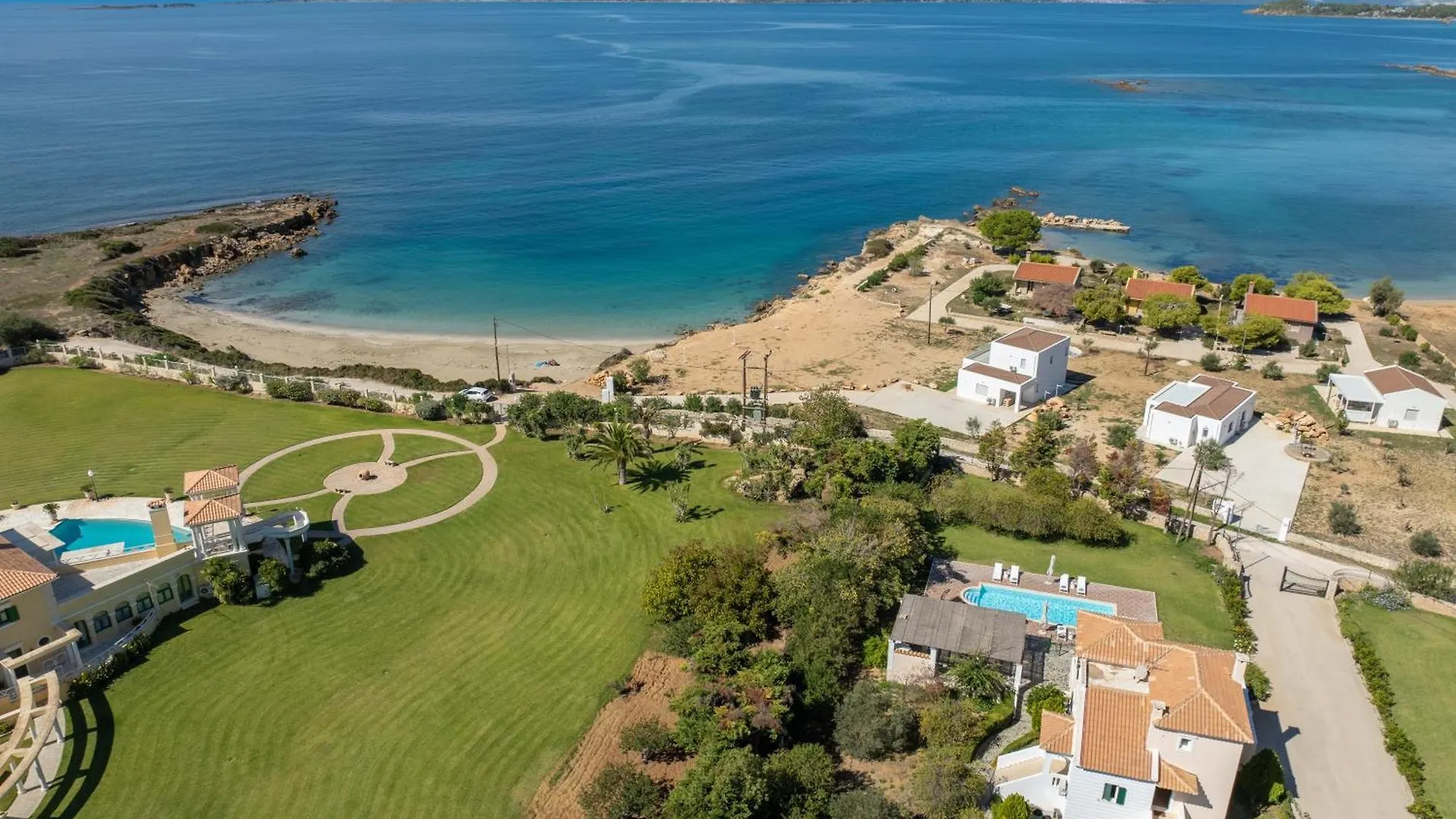 Eglina Mare Villa Minia 0*,  Greece