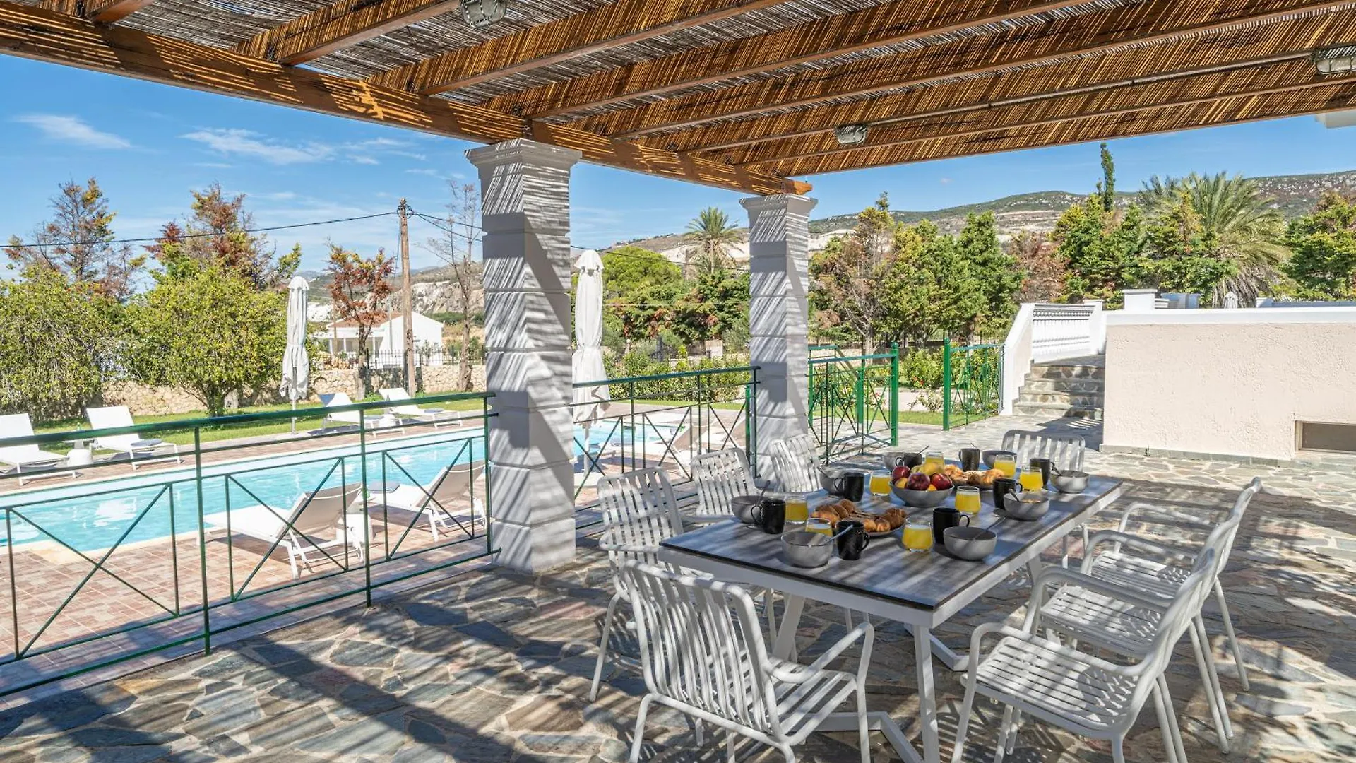Eglina Mare Villa Minia Greece