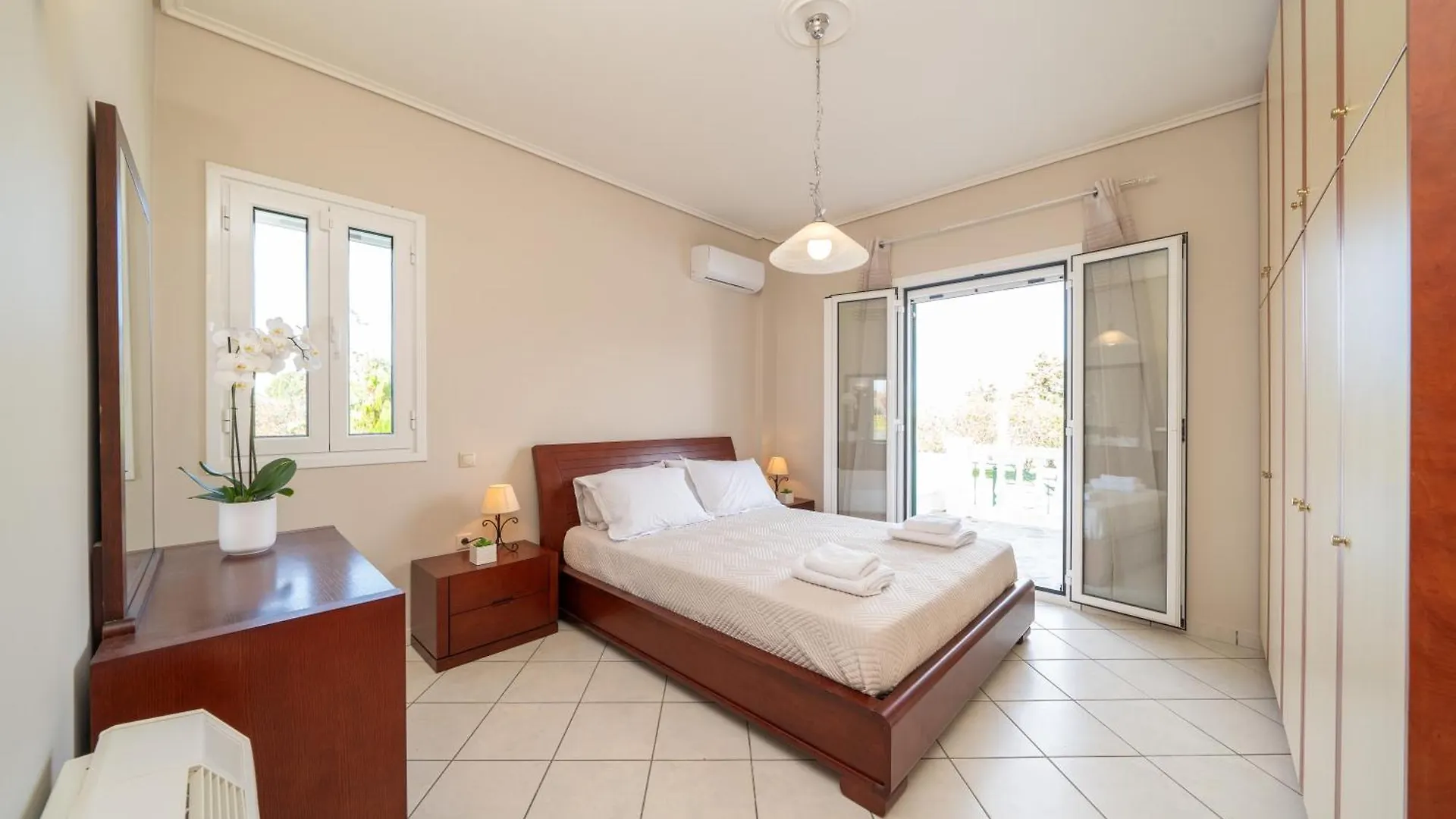 Eglina Mare Villa Minia