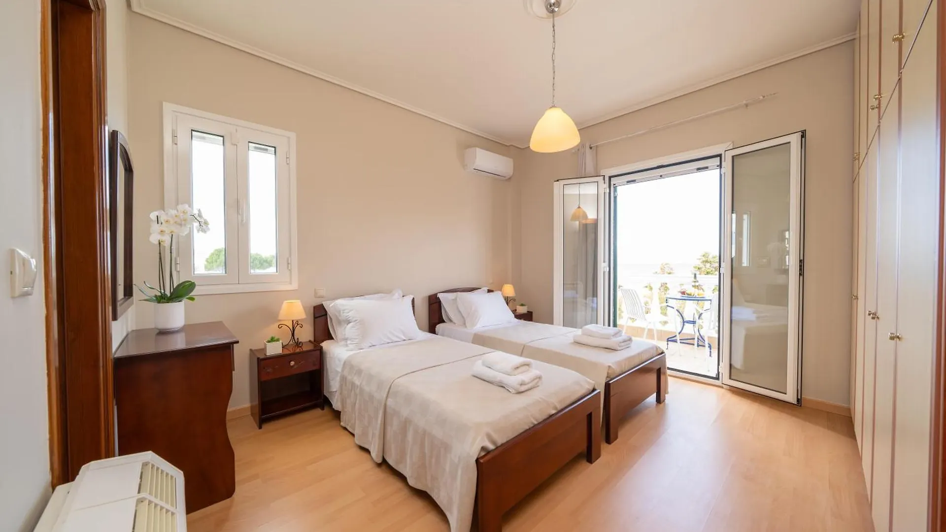 Eglina Mare Villa Minia